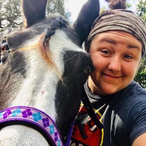 Meet your Posher, Saige